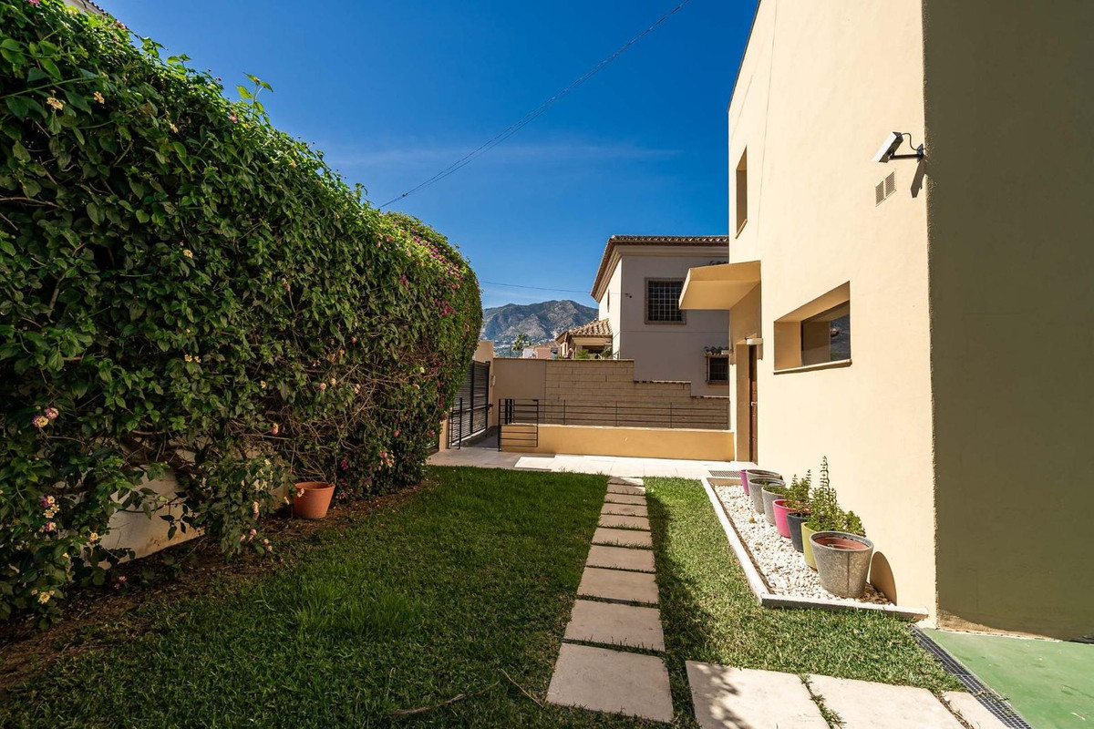 Villas de 5 dormitorios en venta en Mijas – R5417203 Villas de 5 dormitorios en venta en Mijas – R5417203