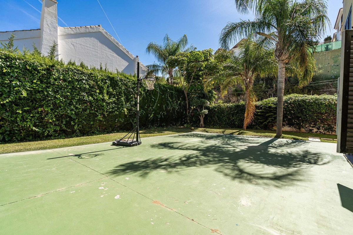 Villas de 5 dormitorios en venta en Mijas – R5417203 Villas de 5 dormitorios en venta en Mijas – R5417203
