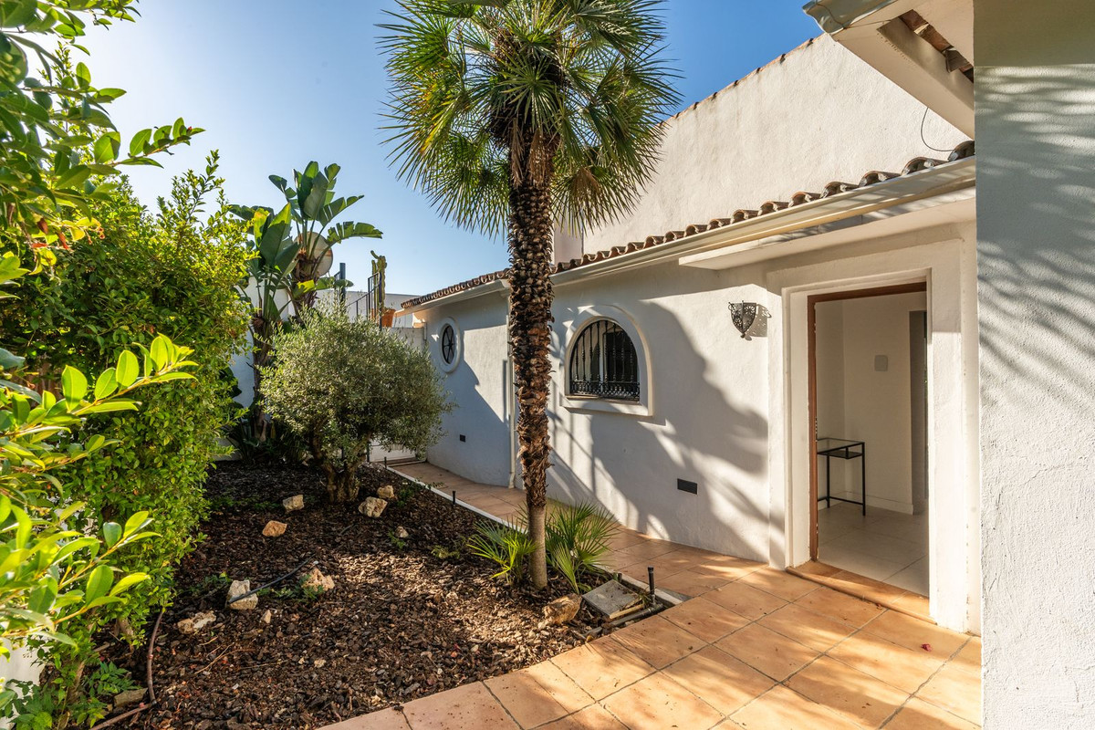 Villas de 3 dormitorios en venta en Costabella – R5462740 Villas de 3 dormitorios en venta en Costabella – R5462740