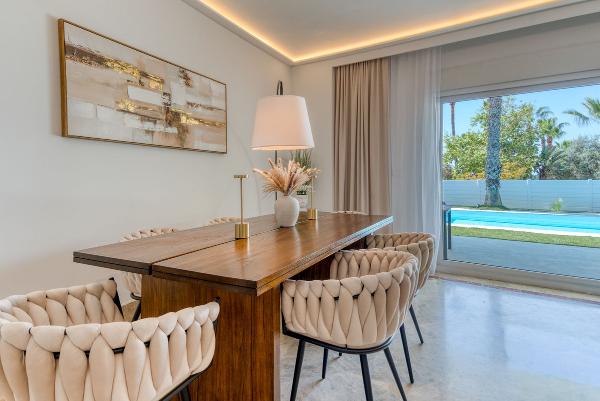 4 bedroom Semi-detached for sale in Santa Clara – R5333077 4 bedroom Semi-detached for sale in Santa Clara – R5333077