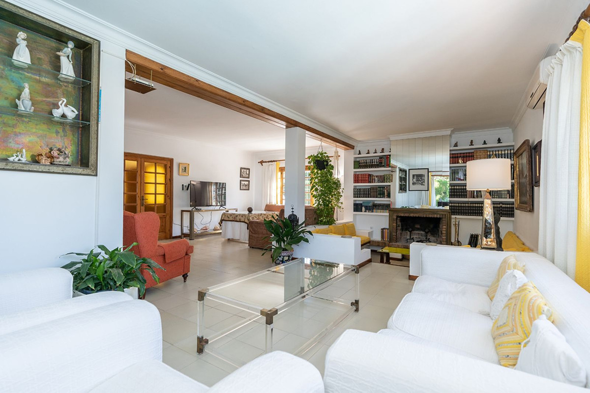 Villas de 7 dormitorios en venta en Marbella – R5469439 Villas de 7 dormitorios en venta en Marbella – R5469439