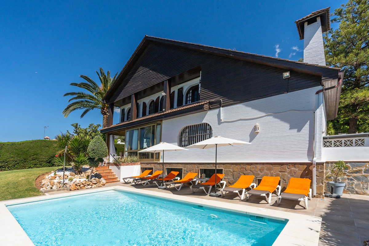 Villas de 7 dormitorios en venta en Marbella – R5469439 Villas de 7 dormitorios en venta en Marbella – R5469439