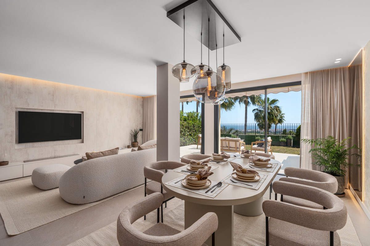 Adosados de 3 dormitorios en venta en La Quinta – R5039128 Adosados de 3 dormitorios en venta en La Quinta – R5039128