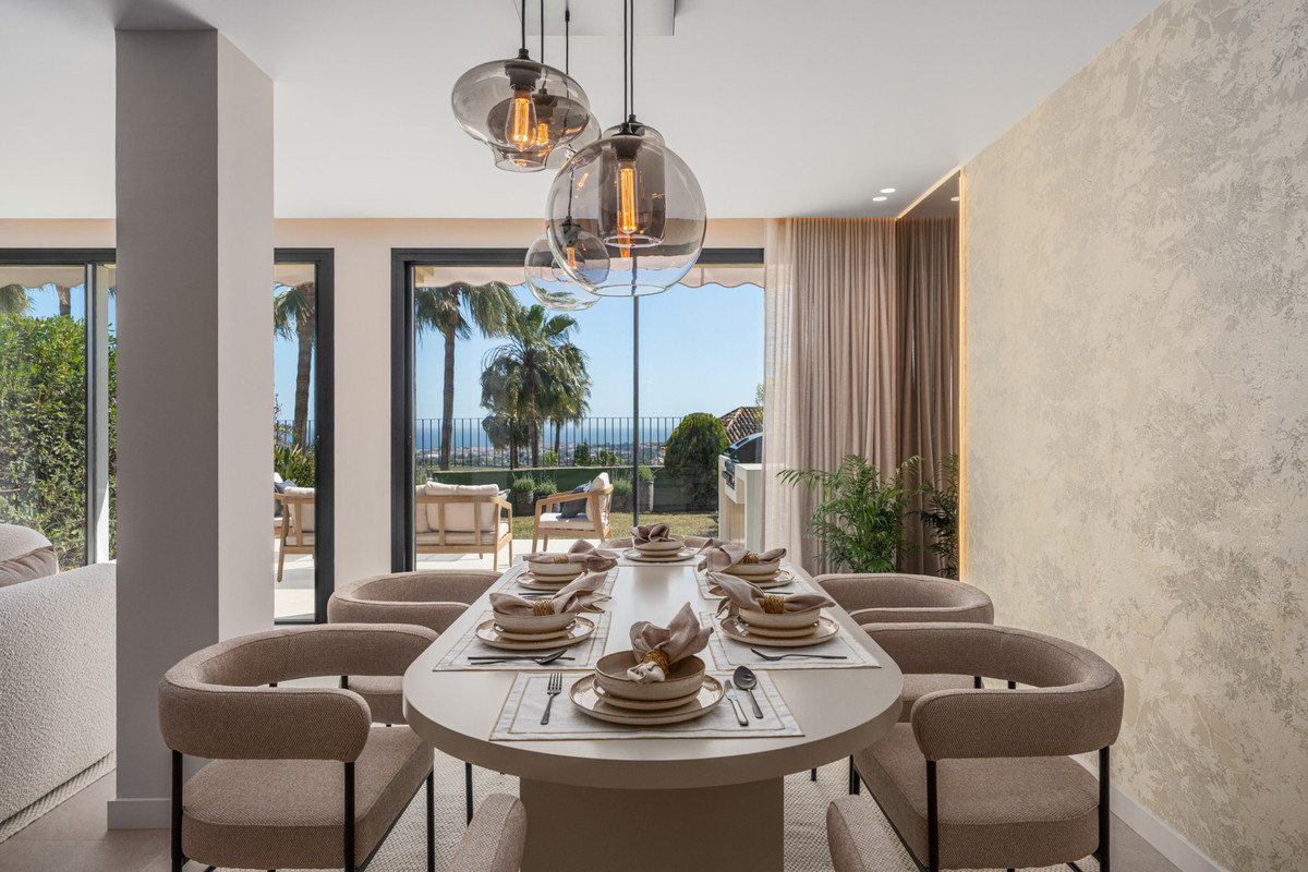 Adosados de 3 dormitorios en venta en La Quinta – R5039128 Adosados de 3 dormitorios en venta en La Quinta – R5039128