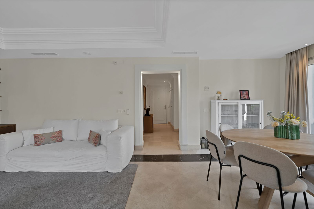 7 bedroom Semi-detached for sale in Puerto Banús – R5395735 7 bedroom Semi-detached for sale in Puerto Banús – R5395735