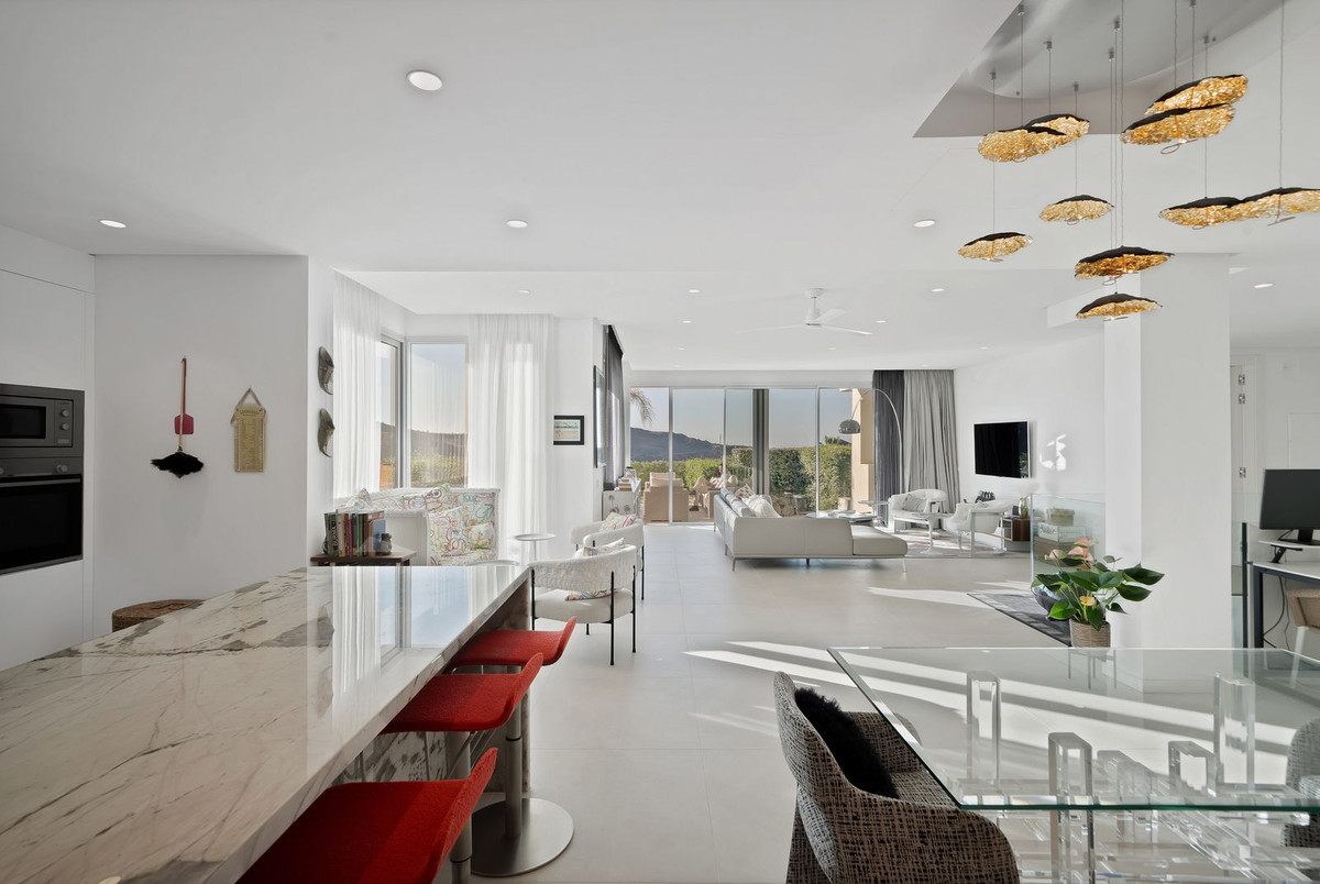 Apartamentos de 3 dormitorios en venta en Benahavís – R5361448 Apartamentos de 3 dormitorios en venta en Benahavís – R5361448