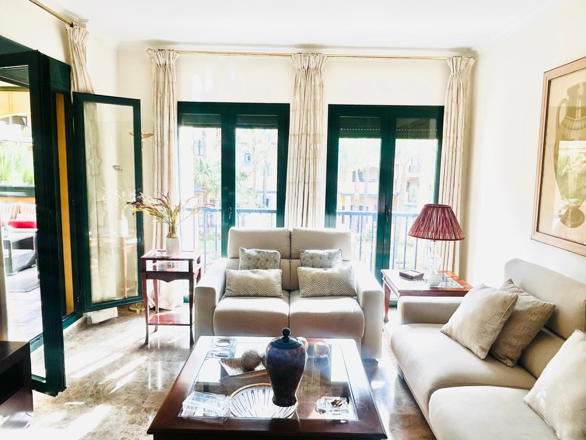 Apartamentos de 2 dormitorios en venta en San Pedro de Alcántara – R5425453 Apartamentos de 2 dormitorios en venta en San Pedro de Alcántara – R5425453
