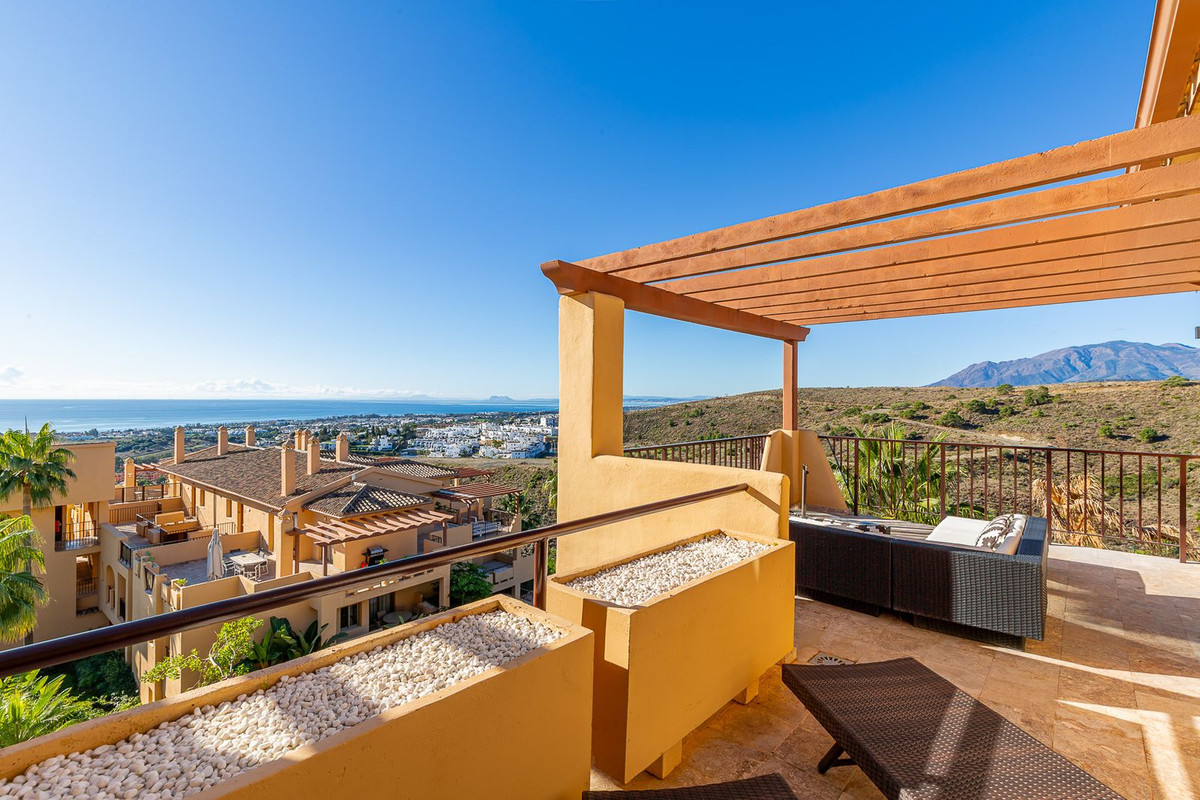 2 bedroom Penthouses for sale in Benahavís – R5251159 2 bedroom Penthouses for sale in Benahavís – R5251159
