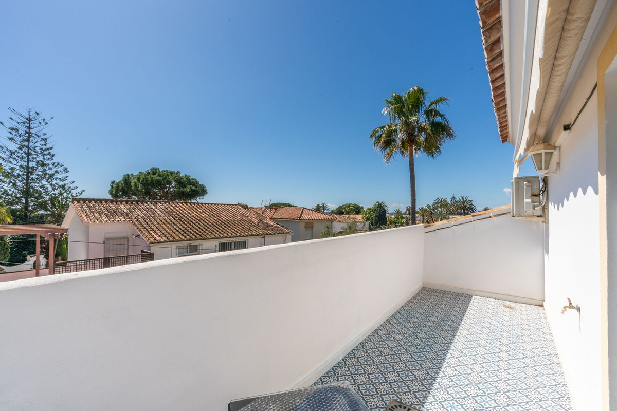 Villas de 3 dormitorios en venta en Marbesa – R4995211 Villas de 3 dormitorios en venta en Marbesa – R4995211