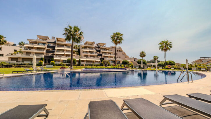 Apartamentos de 3 dormitorios en venta en Benahavís – R5419816 Apartamentos de 3 dormitorios en venta en Benahavís – R5419816 en