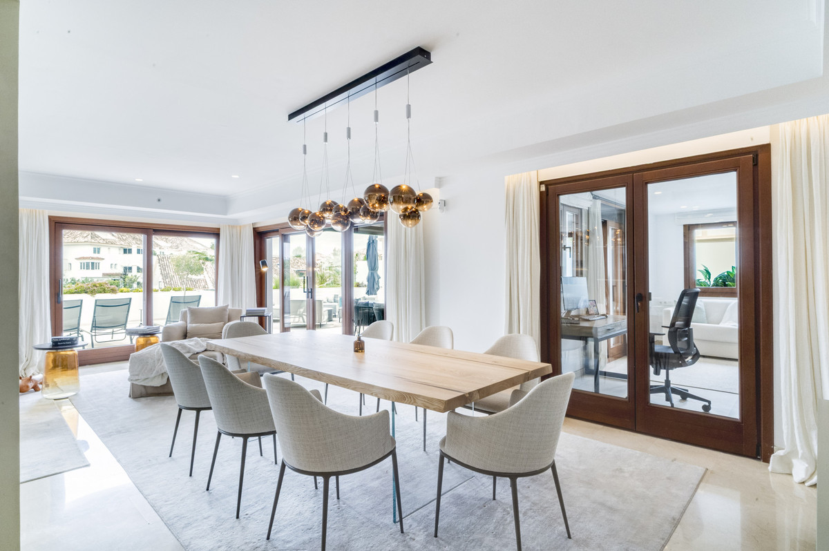 3 bedroom Apartments for sale in Milla de Oro – R5378101 3 bedroom Apartments for sale in Milla de Oro – R5378101