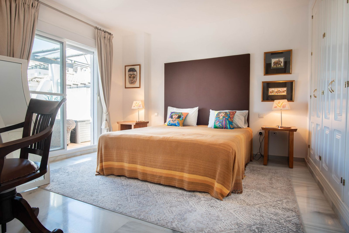2 bedroom Apartments for sale in Puerto Banús – R5388883 2 bedroom Apartments for sale in Puerto Banús – R5388883