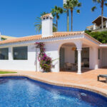 4 bedroom Villas for sale in Elviria – R5433310 4 bedroom Villas for sale in Elviria – R5433310