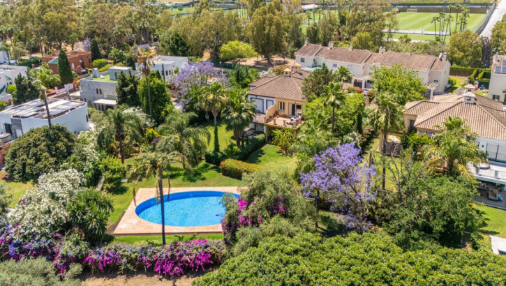 Pareados de 5 dormitorios en venta en Nueva Andalucía – R5419264 Pareados de 5 dormitorios en venta en Nueva Andalucía – R5419264 en
