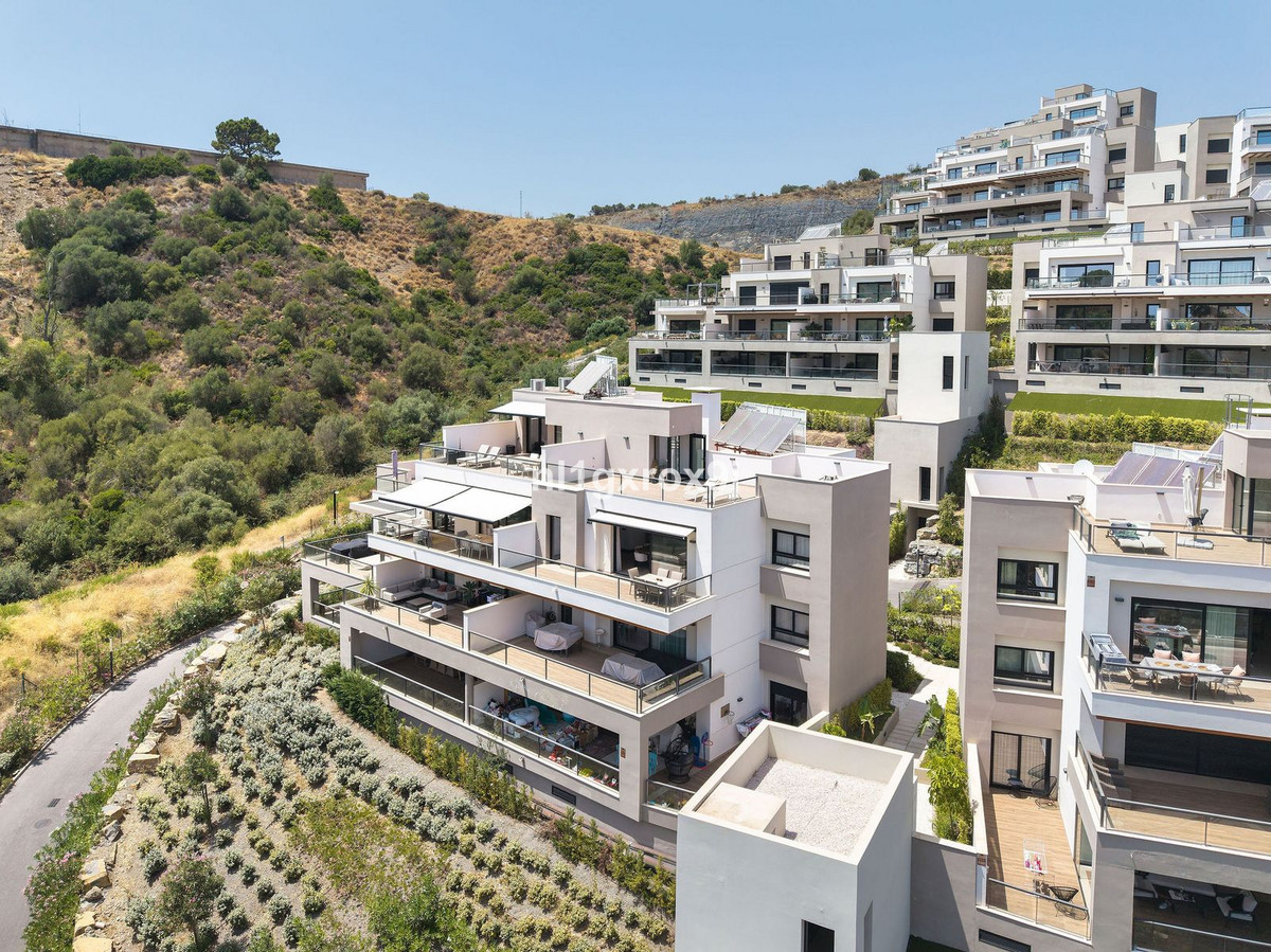 3 bedroom Penthouses for sale in Nueva Andalucía – R5461498 3 bedroom Penthouses for sale in Nueva Andalucía – R5461498