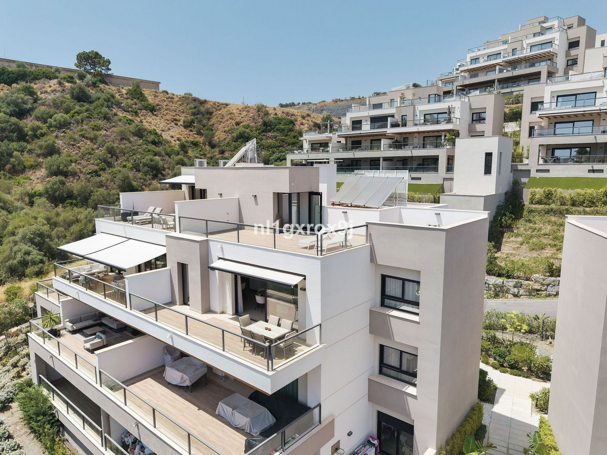 3 bedroom Penthouses for sale in Nueva Andalucía – R5461498 3 bedroom Penthouses for sale in Nueva Andalucía – R5461498