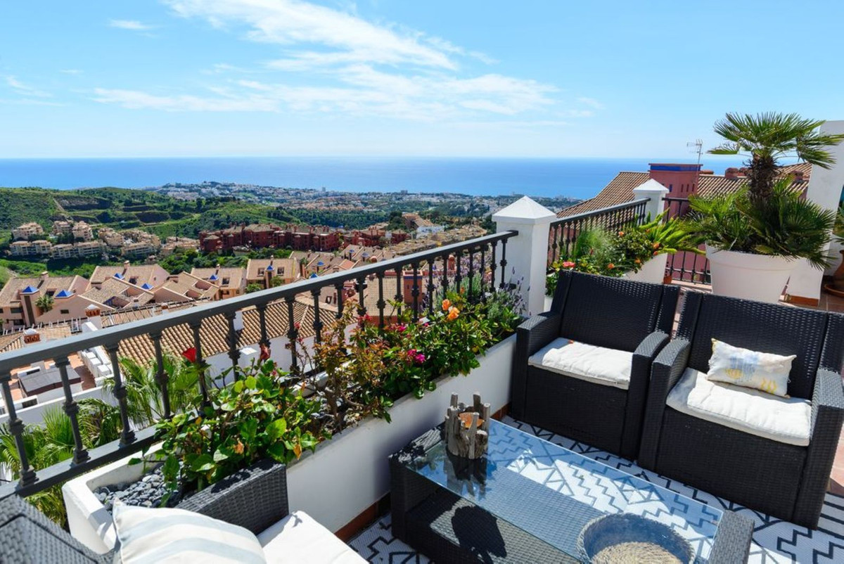 2 bedroom Penthouses for sale in Calahonda – R5462029 2 bedroom Penthouses for sale in Calahonda – R5462029