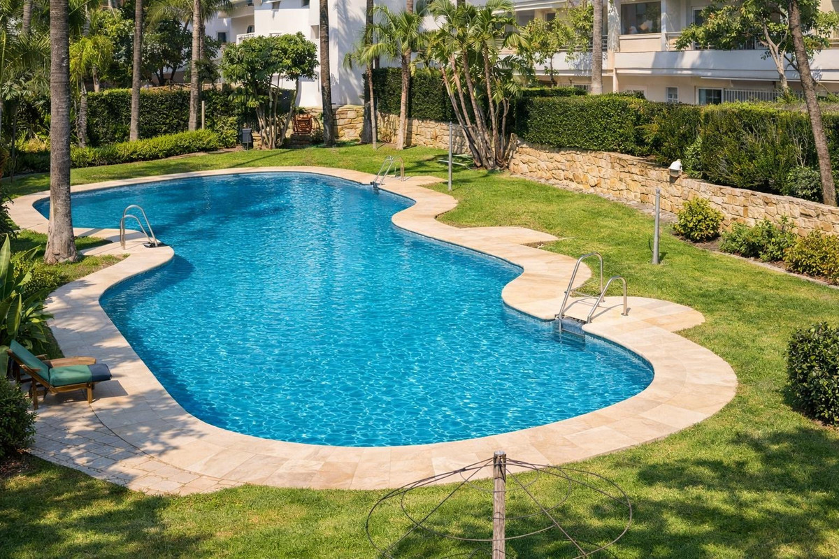 5 bedroom Apartments for sale in Guadalmina Baja – R5471539 5 bedroom Apartments for sale in Guadalmina Baja – R5471539