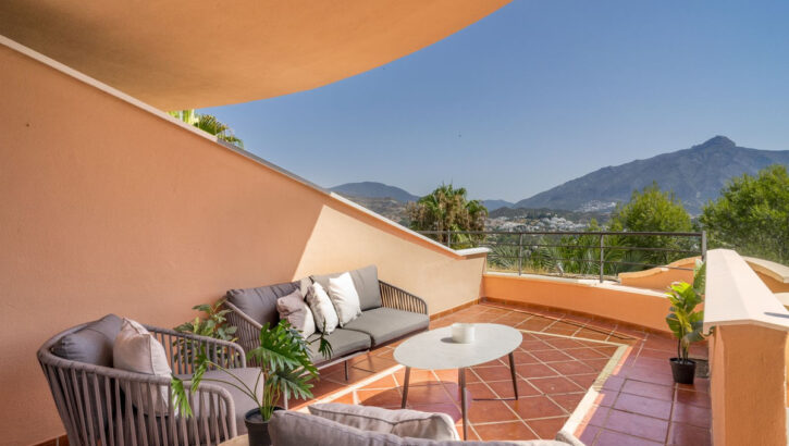 Apartamentos de 2 dormitorios en venta en Nueva Andalucía – R5439793 Apartamentos de 2 dormitorios en venta en Nueva Andalucía – R5439793 en