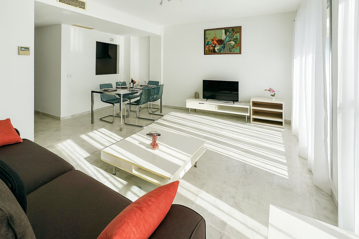 Apartamentos de 3 dormitorios en venta en Riviera del Sol – R5206216 Apartamentos de 3 dormitorios en venta en Riviera del Sol – R5206216