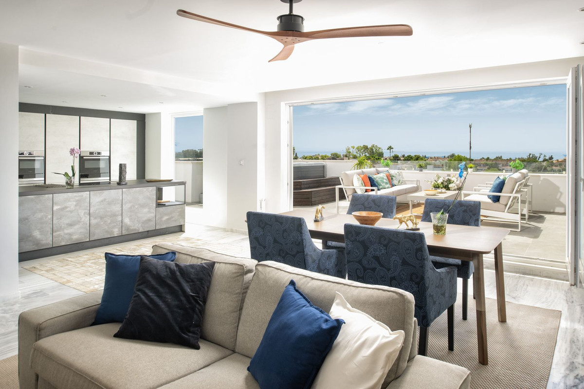 Aticos de 3 dormitorios en venta en Puerto Banús – R4391587 Aticos de 3 dormitorios en venta en Puerto Banús – R4391587