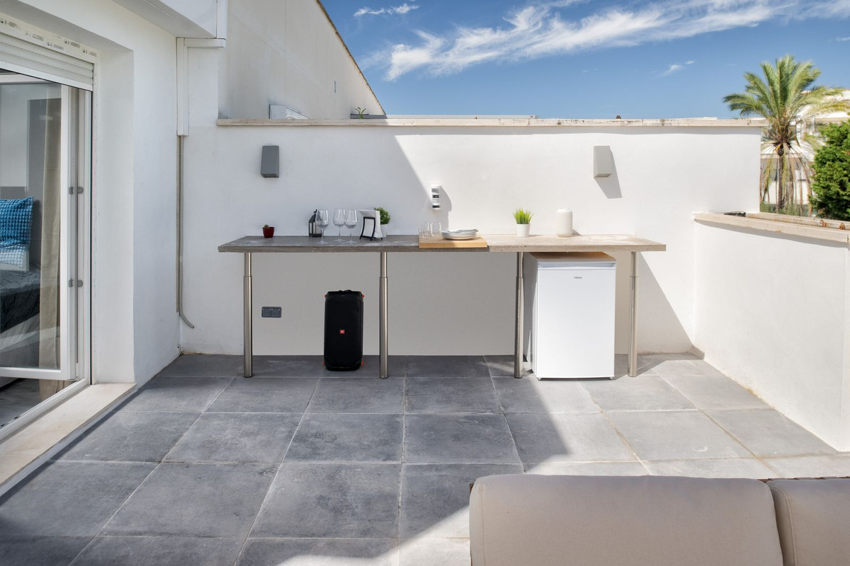 Aticos de 3 dormitorios en venta en Puerto Banús – R4391587 Aticos de 3 dormitorios en venta en Puerto Banús – R4391587