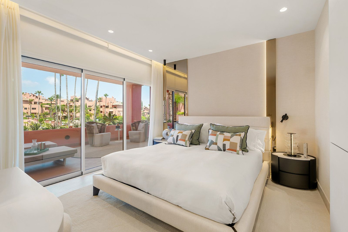 3 bedroom Apartments for sale in Nueva Milla de Oro – R5147947 3 bedroom Apartments for sale in Nueva Milla de Oro – R5147947