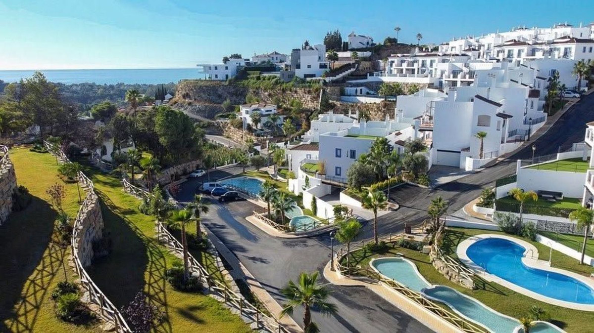 Aticos de 3 dormitorios en venta en Benahavís – R5461555 Aticos de 3 dormitorios en venta en Benahavís – R5461555