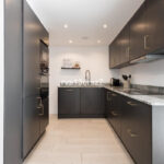 Apartamentos de 4 dormitorios en venta en Nueva Andalucía – R5214325 Apartamentos de 4 dormitorios en venta en Nueva Andalucía – R5214325