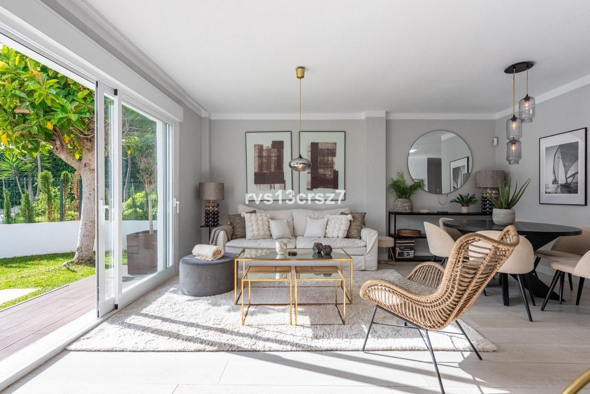 Apartamentos de 4 dormitorios en venta en Nueva Andalucía – R5214325 Apartamentos de 4 dormitorios en venta en Nueva Andalucía – R5214325