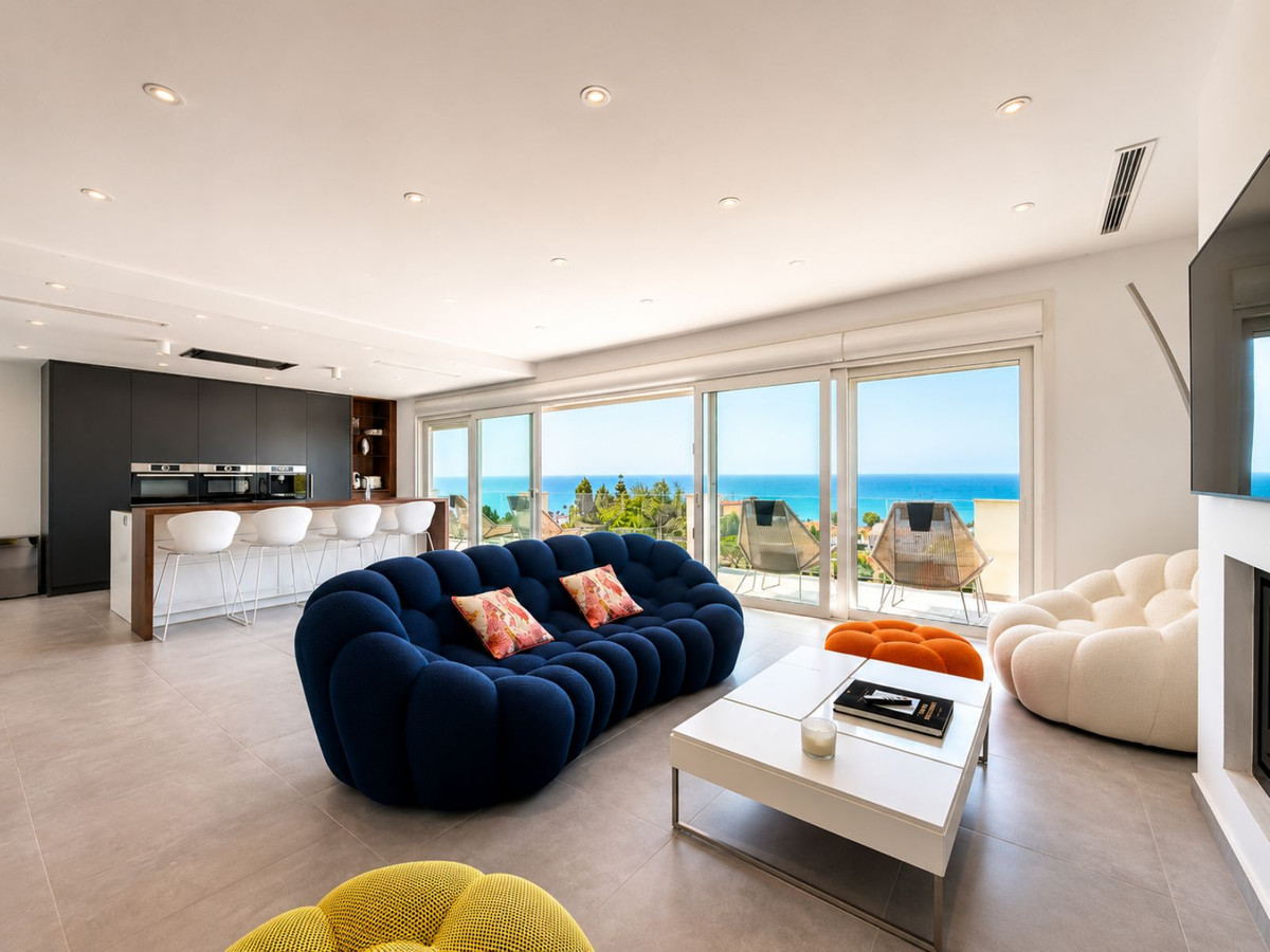 4 bedroom Villas for sale in La Cala de Mijas – R5423404 4 bedroom Villas for sale in La Cala de Mijas – R5423404