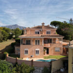 Villas de 6 dormitorios en venta en San Pedro de Alcántara – R4926724 Villas de 6 dormitorios en venta en San Pedro de Alcántara – R4926724