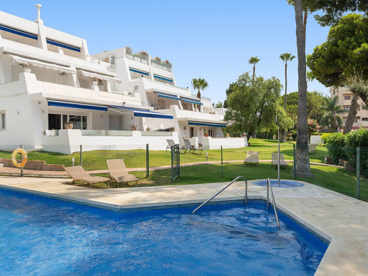 Apartamentos de 3 dormitorios en venta en Nueva Andalucía – R5449789 Apartamentos de 3 dormitorios en venta en Nueva Andalucía – R5449789