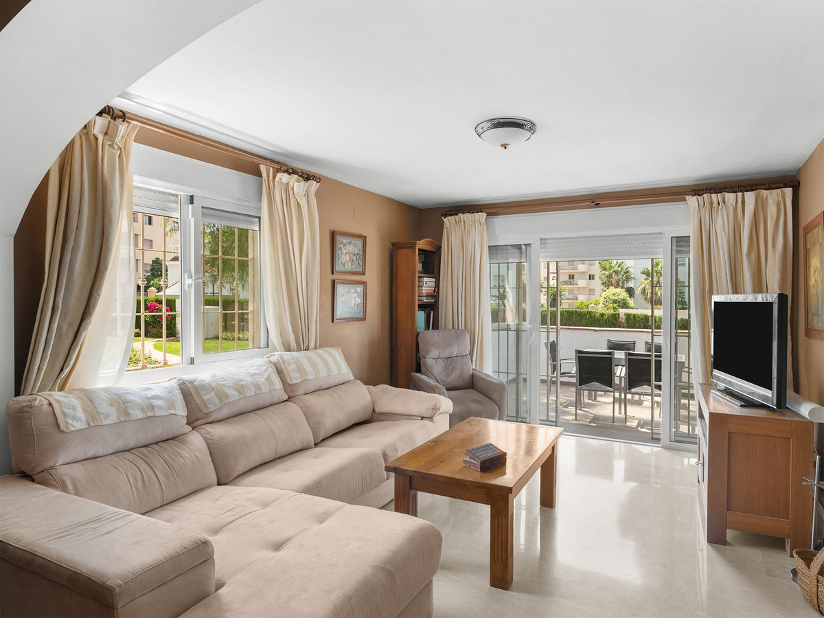 Apartamentos de 3 dormitorios en venta en Nueva Andalucía – R5449789 Apartamentos de 3 dormitorios en venta en Nueva Andalucía – R5449789