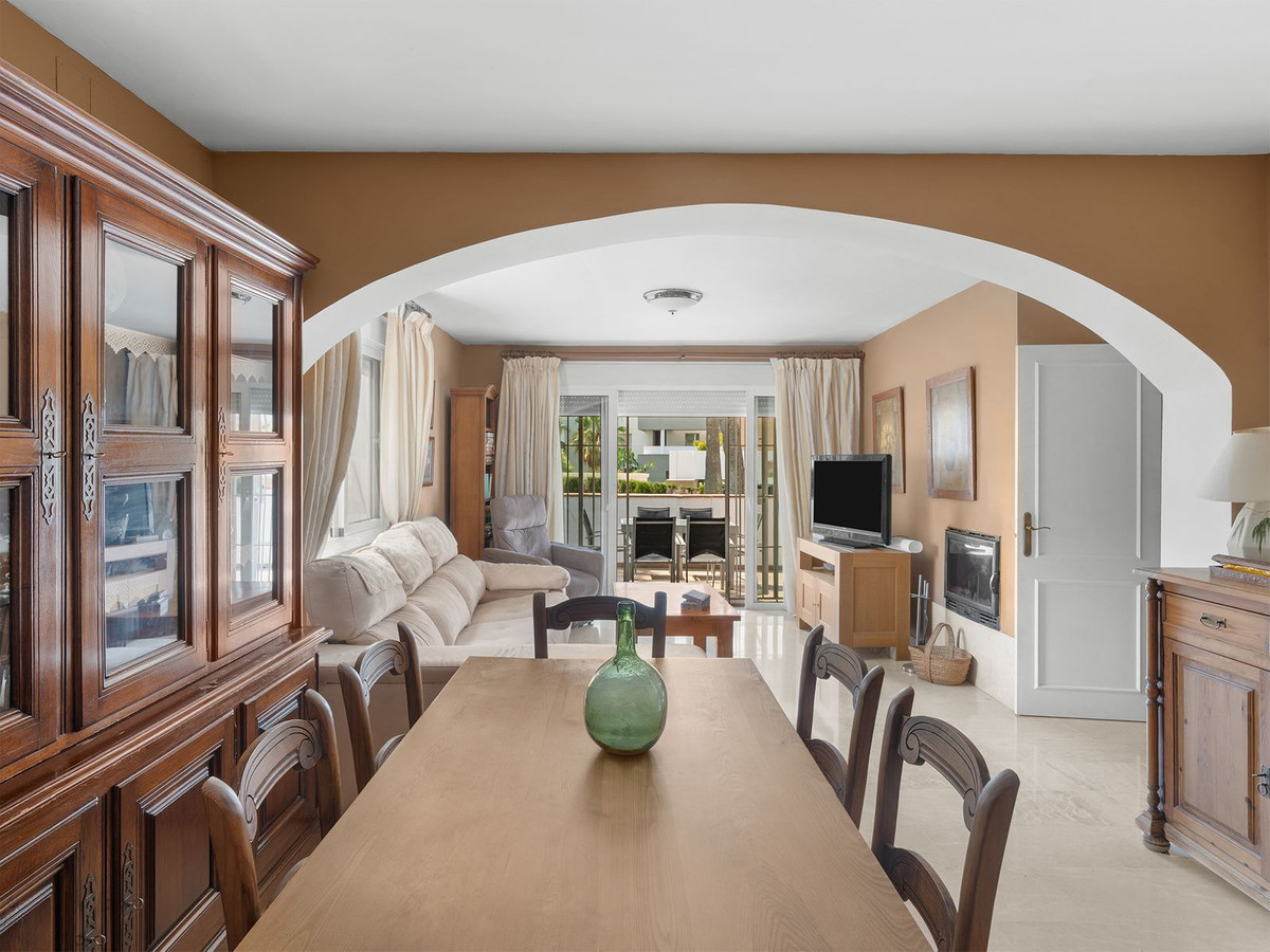 Apartamentos de 3 dormitorios en venta en Nueva Andalucía – R5449789 Apartamentos de 3 dormitorios en venta en Nueva Andalucía – R5449789