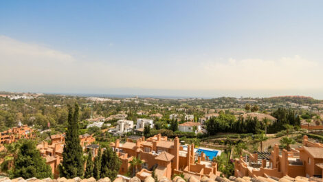 3 bedroom Apartments for sale in Nueva Andalucía – R5453452