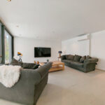 8 bedroom Villas for sale in Elviria – R5445391 8 bedroom Villas for sale in Elviria – R5445391