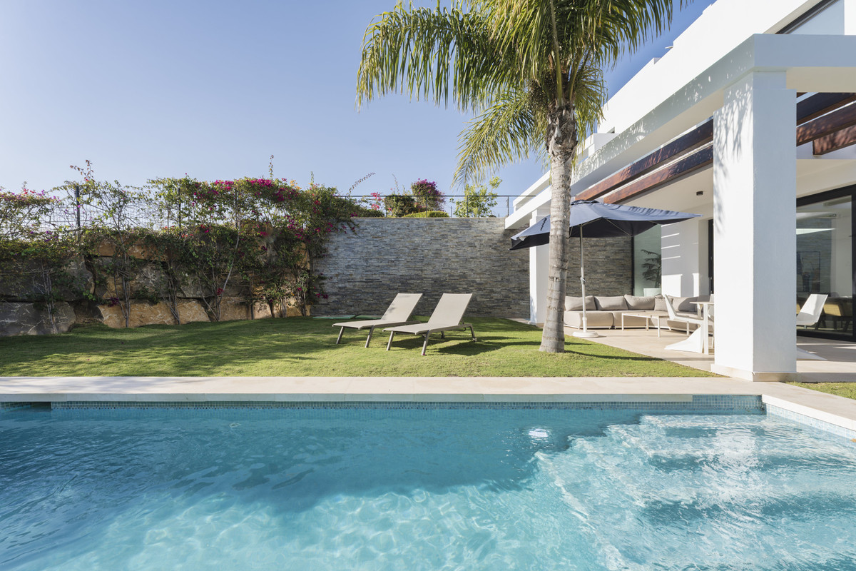 Pareados de 5 dormitorios en venta en Cabopino – R5179843 Pareados de 5 dormitorios en venta en Cabopino – R5179843
