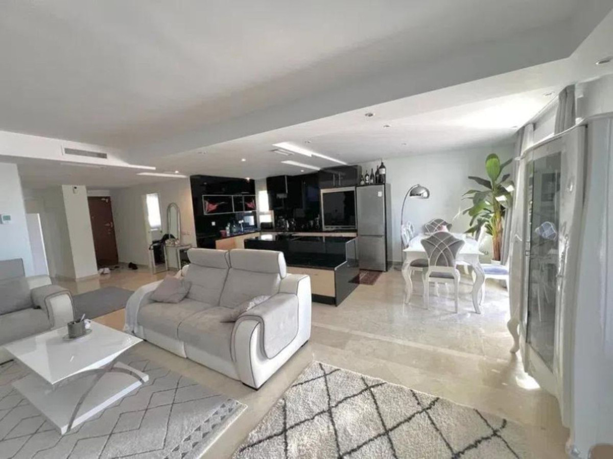 3 bedroom Apartments for sale in Nueva Andalucía – R5450500 3 bedroom Apartments for sale in Nueva Andalucía – R5450500