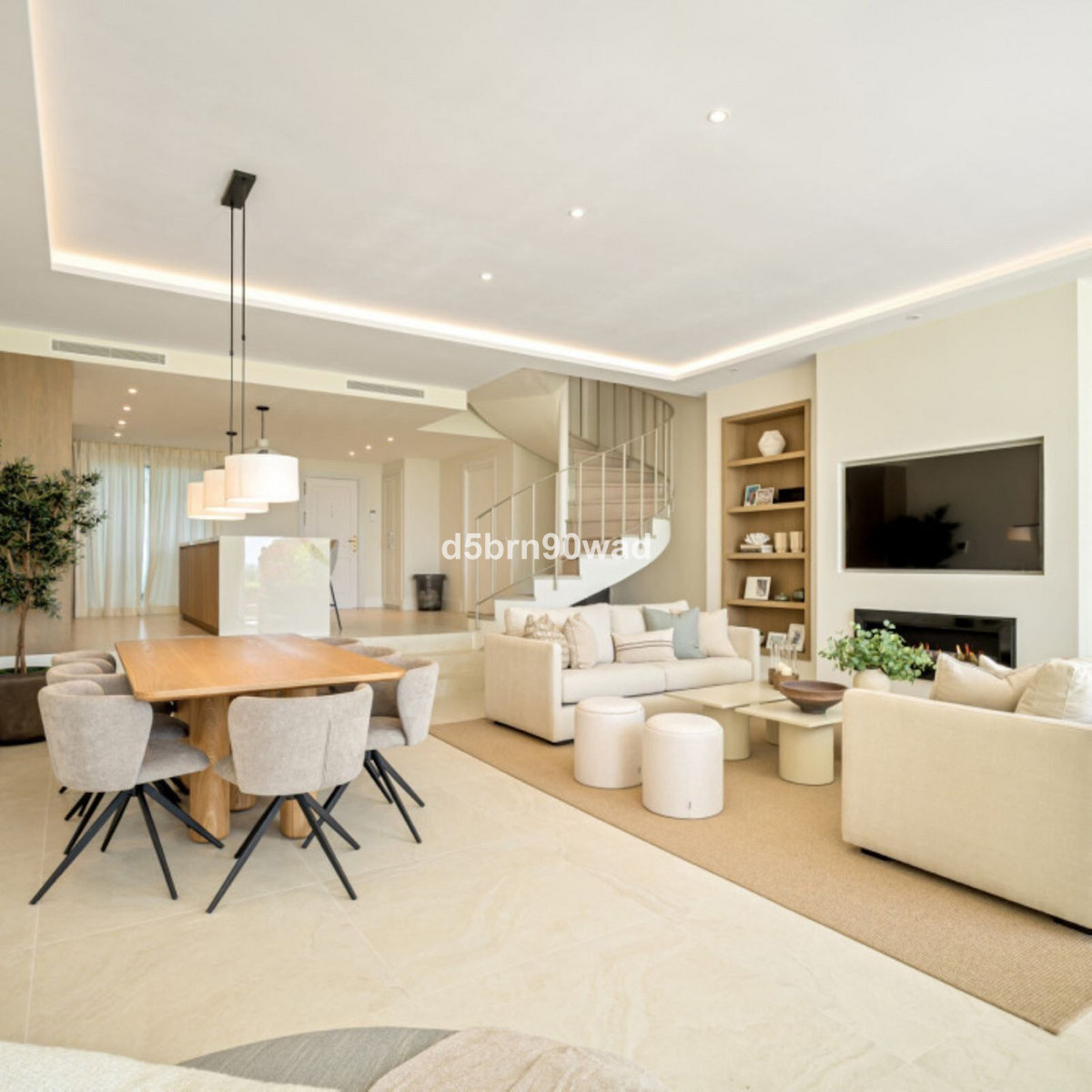 Adosados de 4 dormitorios en venta en La Quinta – R5433604 Adosados de 4 dormitorios en venta en La Quinta – R5433604