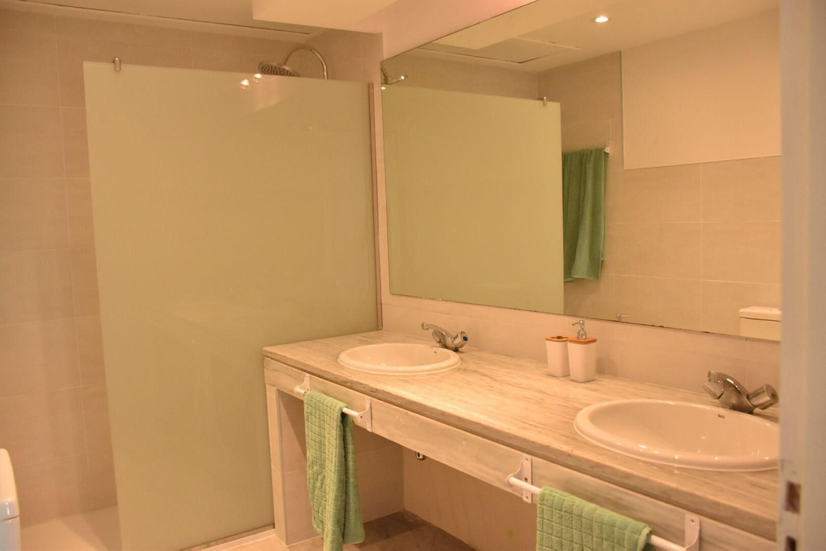 3 bedroom Apartments for sale in Elviria – R5393443 3 bedroom Apartments for sale in Elviria – R5393443