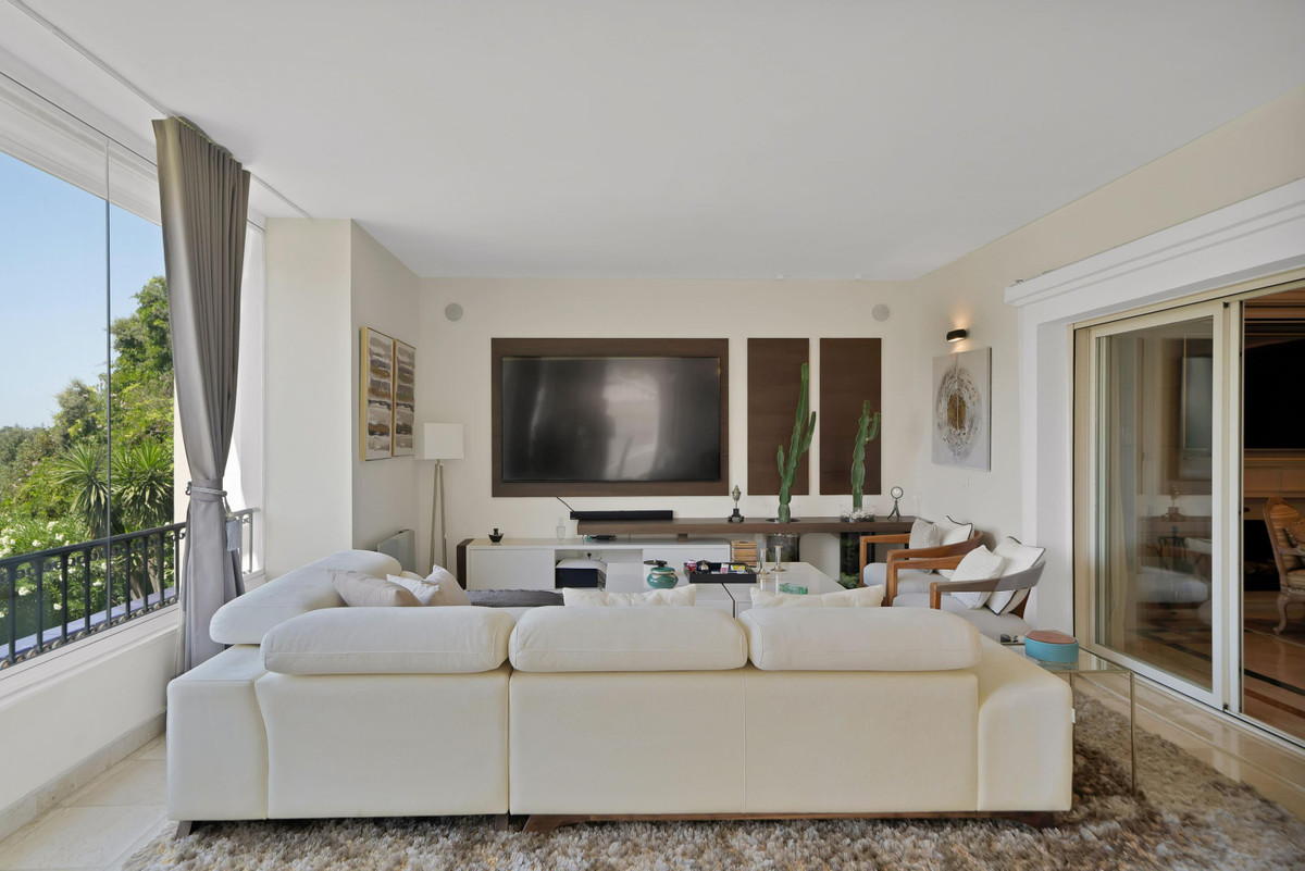 Apartamentos de 3 dormitorios en venta en Marbella – R5468815 Apartamentos de 3 dormitorios en venta en Marbella – R5468815