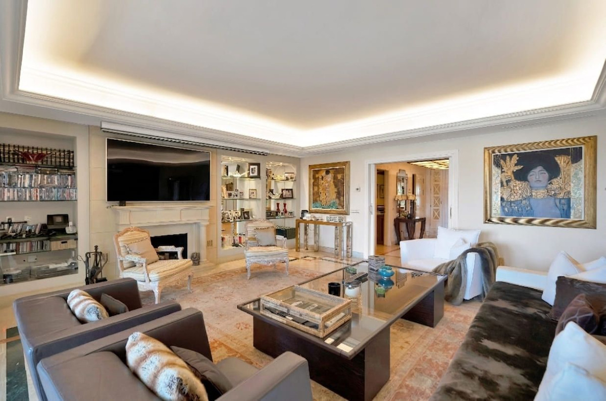 Apartamentos de 3 dormitorios en venta en Marbella – R5468815 Apartamentos de 3 dormitorios en venta en Marbella – R5468815