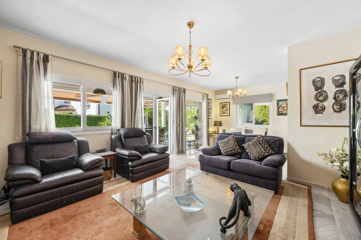 4 bedroom Villas for sale in Mijas – R5469349 4 bedroom Villas for sale in Mijas – R5469349