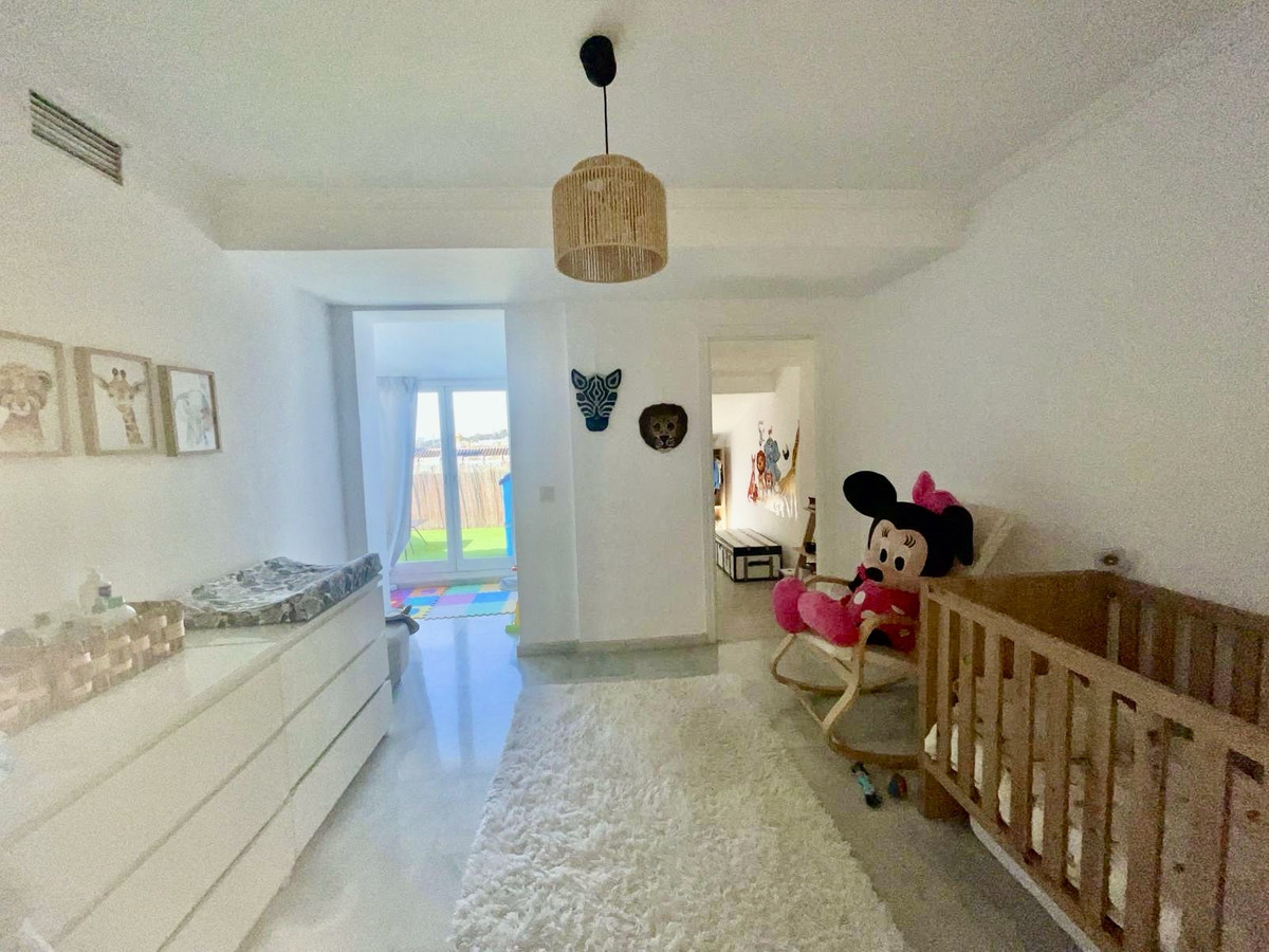 3 bedroom Apartments for sale in Milla de Oro – R4694791 3 bedroom Apartments for sale in Milla de Oro – R4694791