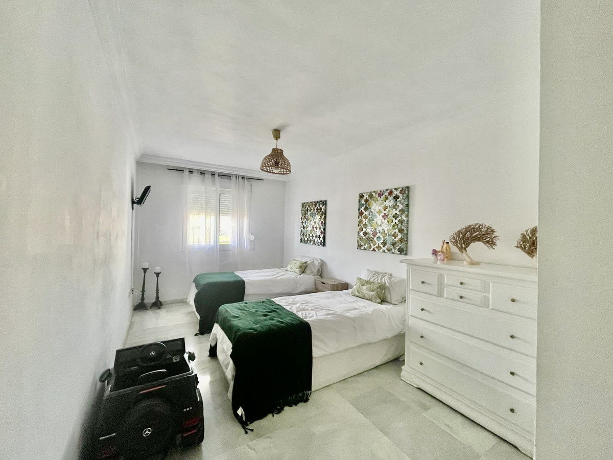 3 bedroom Apartments for sale in Milla de Oro – R4694791 3 bedroom Apartments for sale in Milla de Oro – R4694791