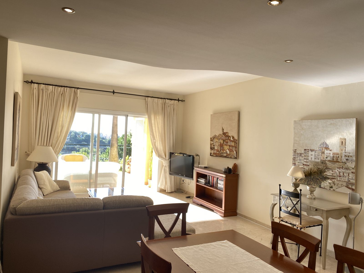 Apartamentos de 3 dormitorios en venta en Elviria – R5366656 Apartamentos de 3 dormitorios en venta en Elviria – R5366656