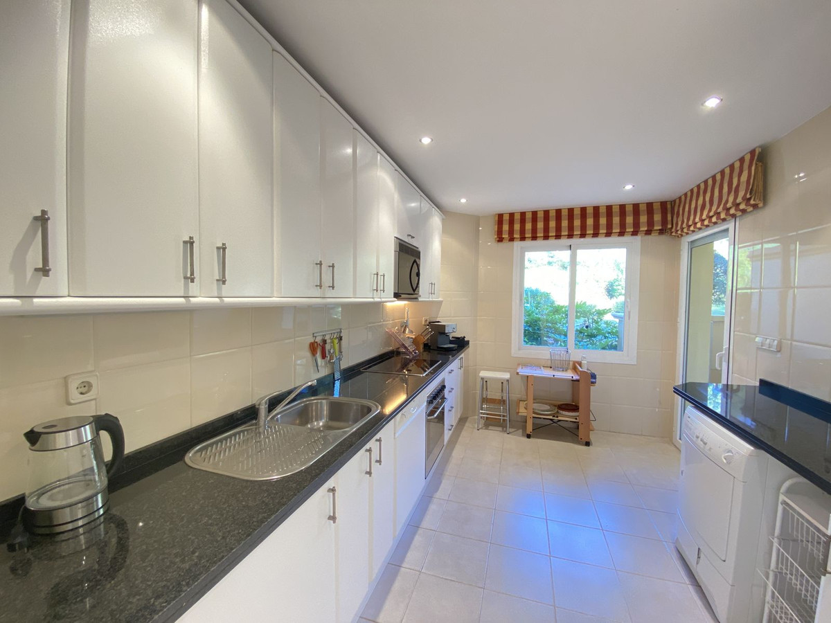 Apartamentos de 3 dormitorios en venta en Elviria – R5366656 Apartamentos de 3 dormitorios en venta en Elviria – R5366656