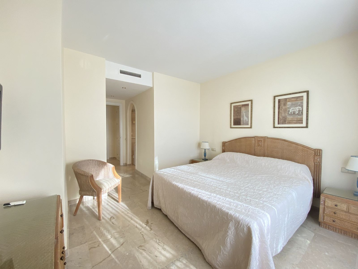 Apartamentos de 3 dormitorios en venta en Elviria – R5366656 Apartamentos de 3 dormitorios en venta en Elviria – R5366656