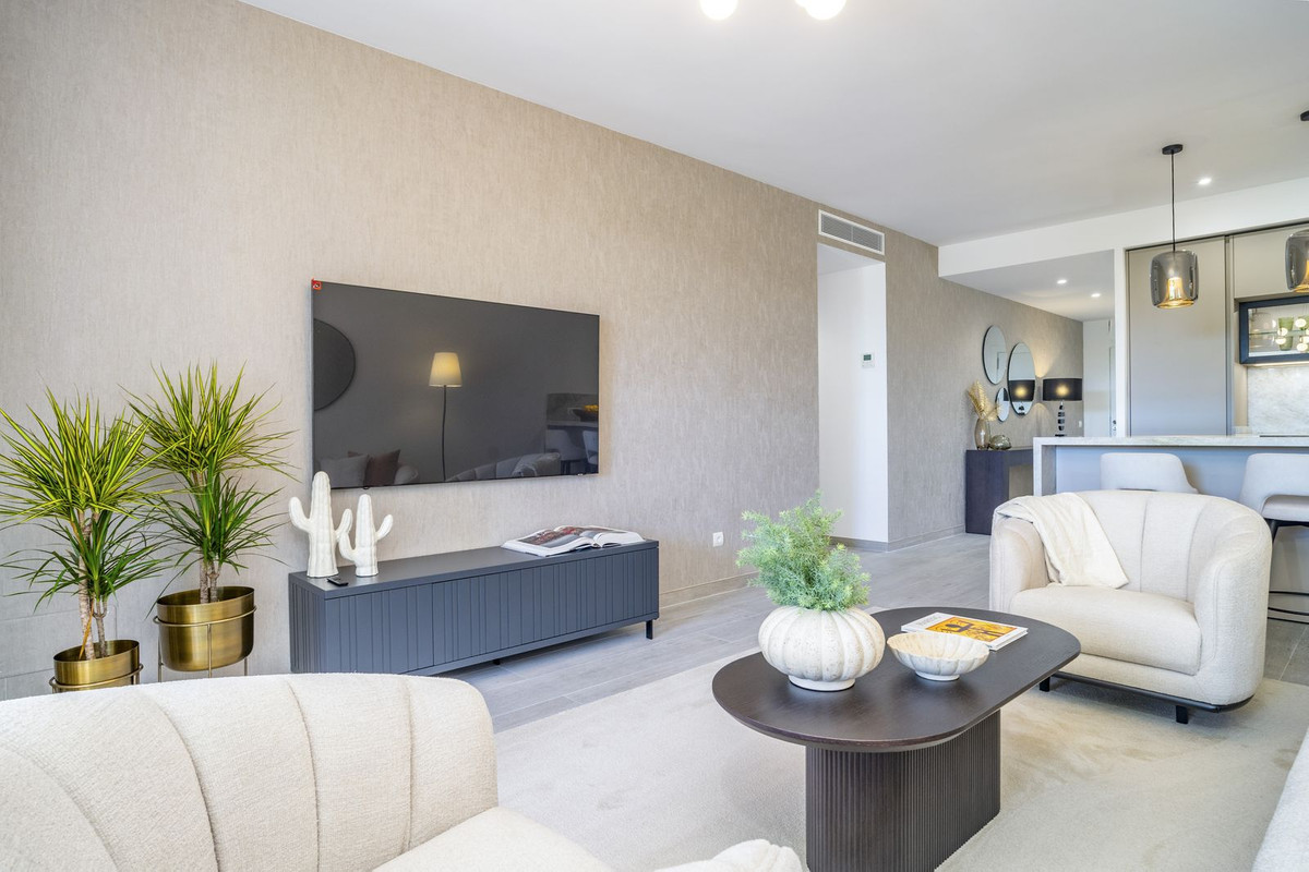Apartamentos de 3 dormitorios en venta en Nueva Andalucía – R5023027 Apartamentos de 3 dormitorios en venta en Nueva Andalucía – R5023027